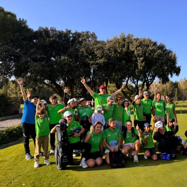 Final Circuito Juvenil ADN Golf Baleares🔝💪

												El Green Team es el mejor de Mallorca 💚 

												Enhorabuena a todos los que formáis parte de este increíble equipo por los exitos cosechados 🙌

												Gracias también a nuestro equipo técnico y Pro por todo su trabajo💪

												Hard works pays off🌟

												--

												Final Junior Circuit Final ADN Golf Baleares🔝💪

												The Green Team is the best in Mallorca 💚

												Congratulations to all of you who are part of this amazing team for the success 🙌

												Thanks also to our technical and Pro team for all their work💪

												Hard works pays off🌟

												Resultados⬇️ 

												Campeonato final circuito son servera 9 hoyos:
												- Campeón Scratch masculino: Noah Mcdonough
												- Campeona Scratch femenino: Paulina Veit
												- Campeón Scratch Barras Azules: Marco Aureli Martinez
												- Campeon Barras Naranjas: Noah Cherkaoui Sorge

												Ranking Federación 2024 9 hoyos

												Ganadores ranking general 
												- Masculino: Erik Stochmal
												- Femenino: Paulina Veit. 
												- Ganadora Ranking Infantil: Maelys Grllo Legoux
												- Ganadora Ranking Alevin: Olivia Cherkaoui Sorge. 
												- Ganador Hándicap Infantil: Antonio Novoa
												- Ganador Hándicap Benjamín: Noah Mcdonough
												- Ganadora Hándicap Benjamín: Nerea Matos Quintela. 
												- Ganador Hándicap Barras Azules: tomas sureda gomila. 

												Ranking Federación 2024 18 hoyos
												Ganadora Hándicap femenino cadete: Sofia Martin del Cid.